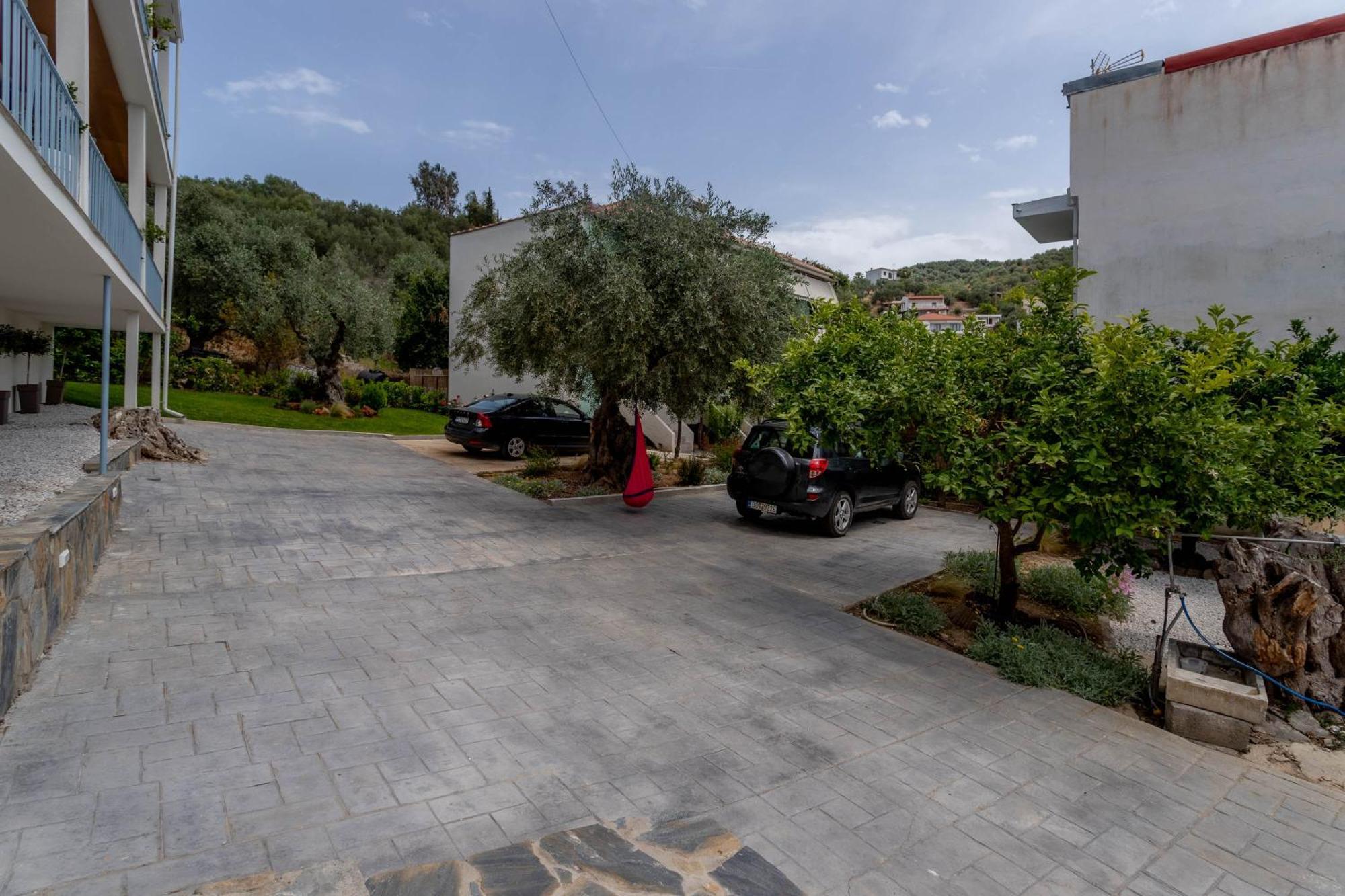 Pteleo Apartments Pteleósz Kültér fotó