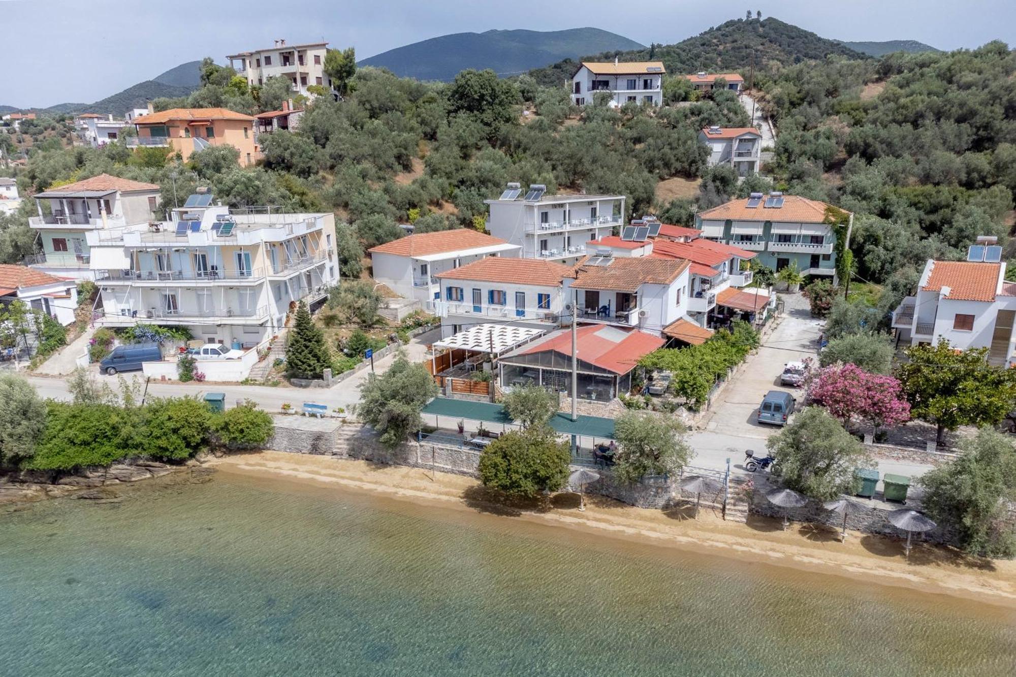 Pteleo Apartments Pteleósz Kültér fotó